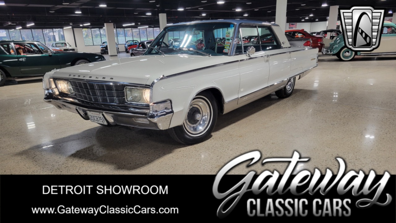 1965 Chrysler New Yorker 1