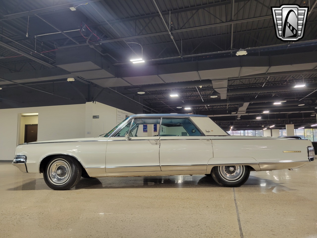 1965 Chrysler New Yorker 33