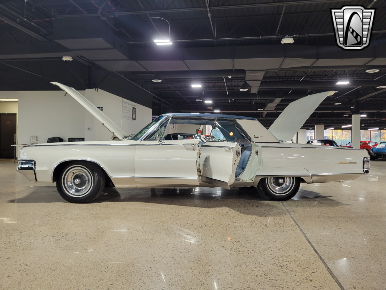 1965 Chrysler New Yorker 82