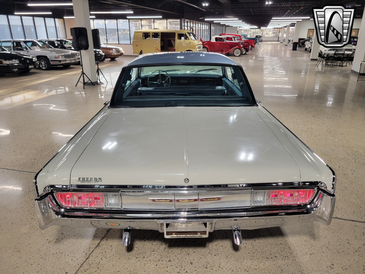 1965 Chrysler New Yorker 43