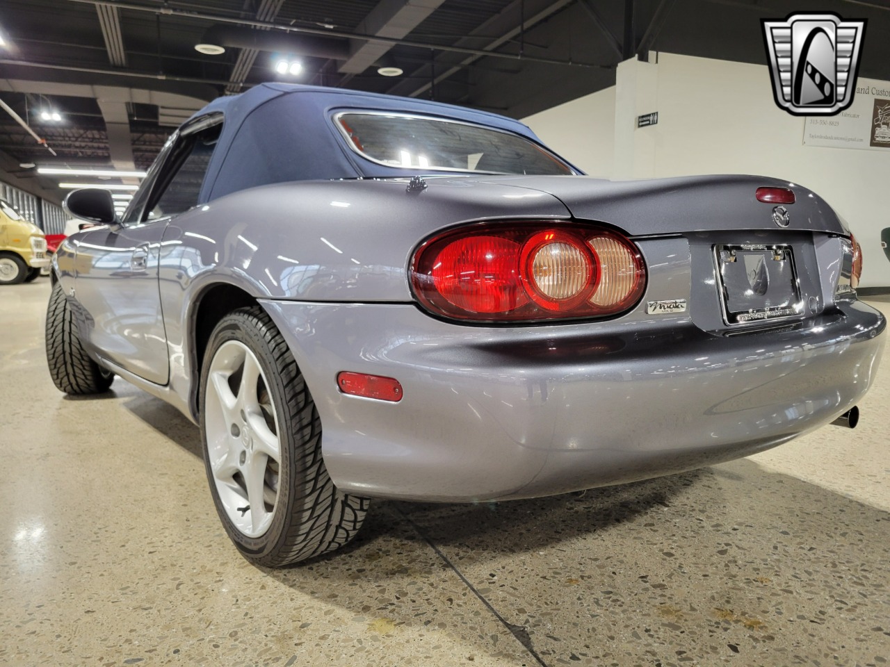 2003 Mazda MX-5 Miata 40
