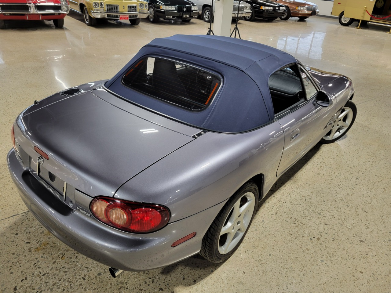 2003 Mazda MX-5 Miata 47