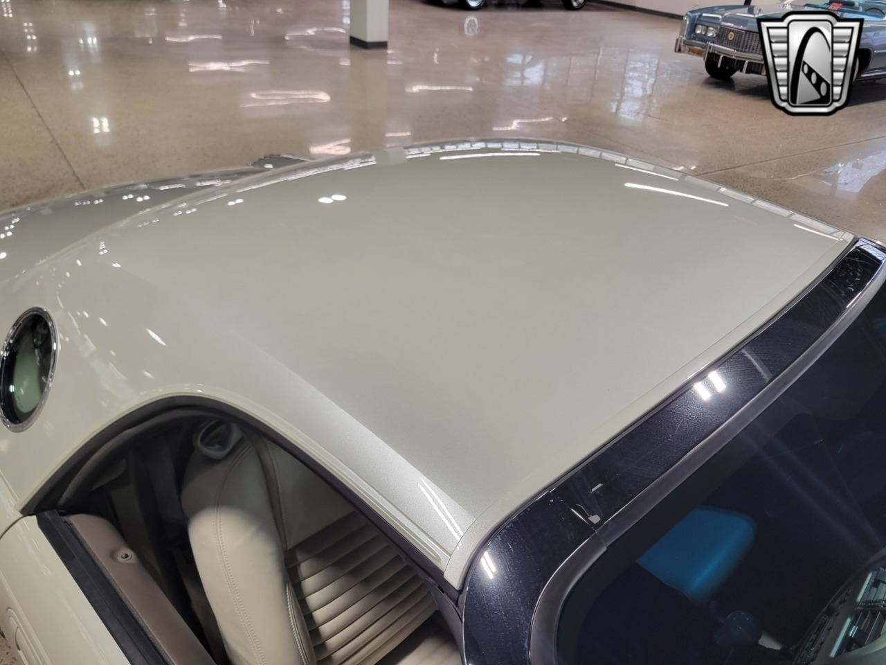 2005 Ford Thunderbird 83