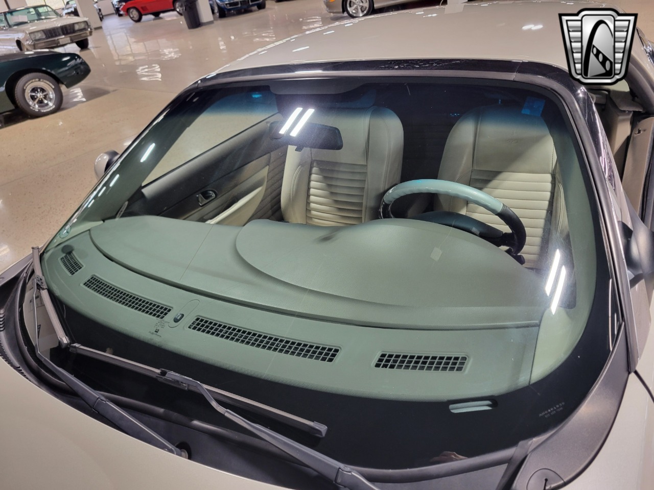 2005 Ford Thunderbird 65