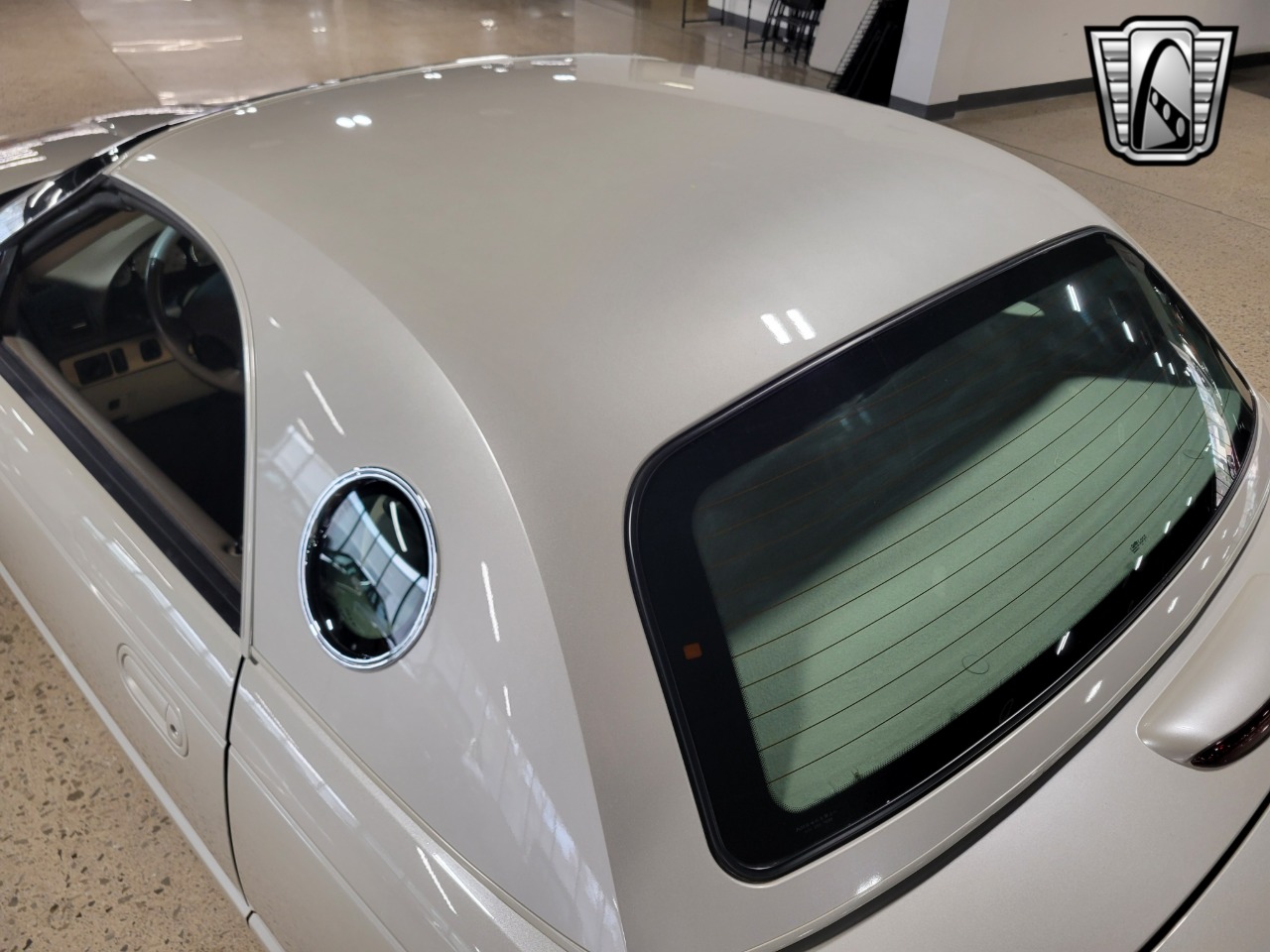 2005 Ford Thunderbird 7