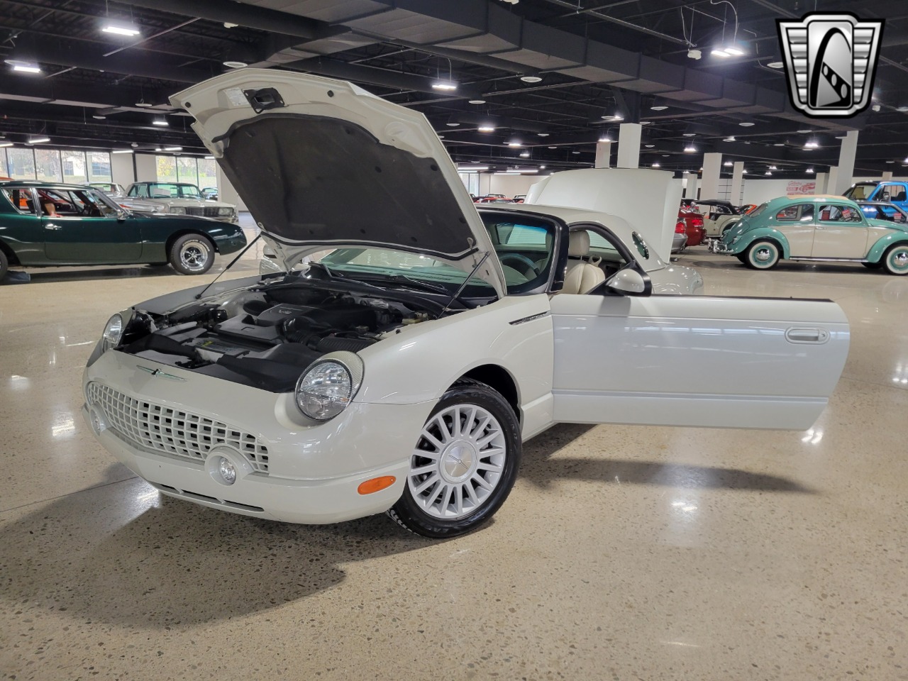 2005 Ford Thunderbird 93