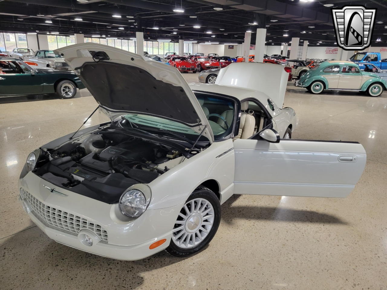 2005 Ford Thunderbird 94