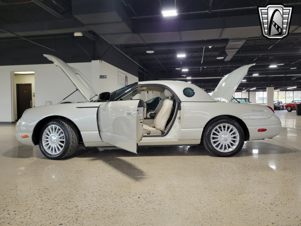 2005 Ford Thunderbird 95