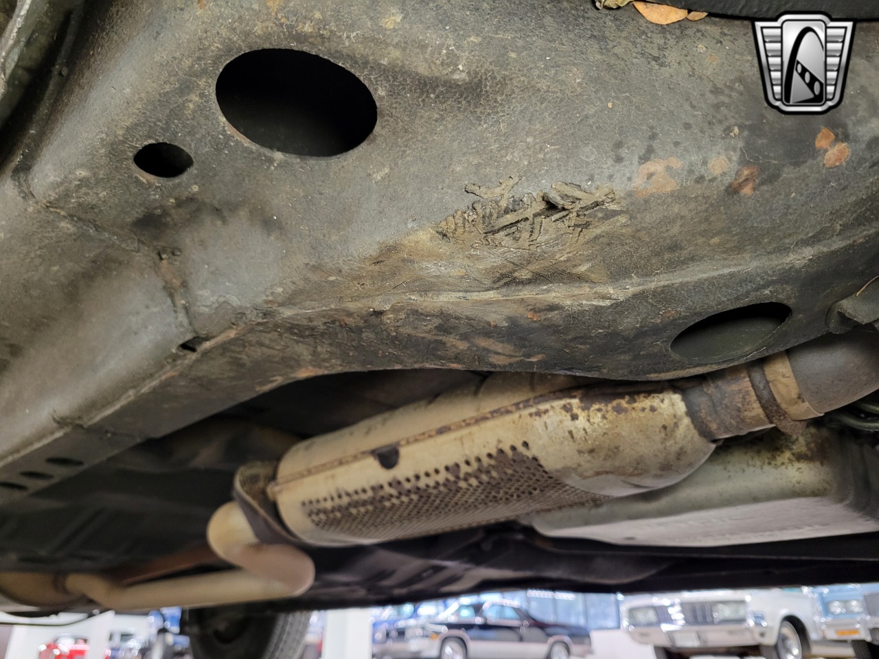 1988 Cadillac Brougham 77