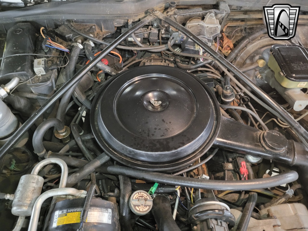 1988 Cadillac Brougham 15