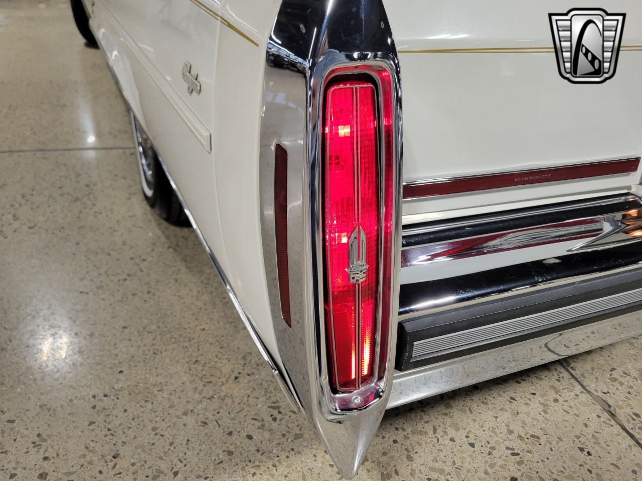 1988 Cadillac Brougham 61