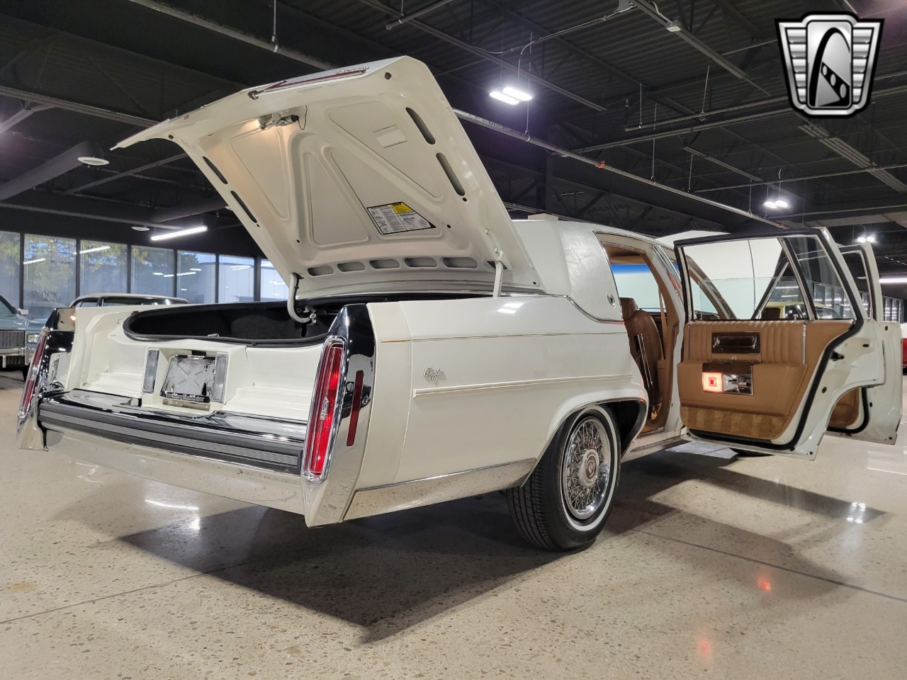 1988 Cadillac Brougham 89