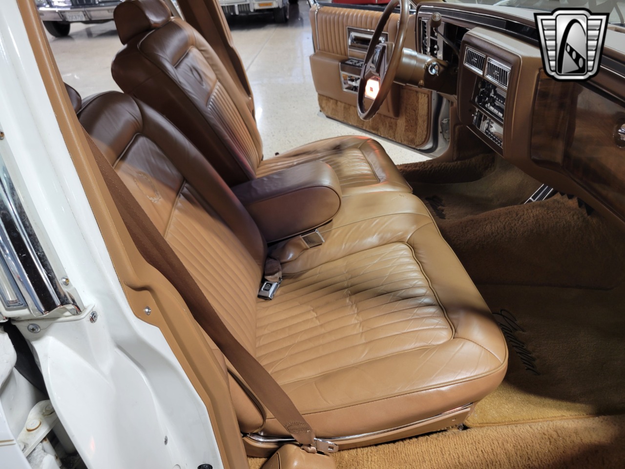 1988 Cadillac Brougham 25