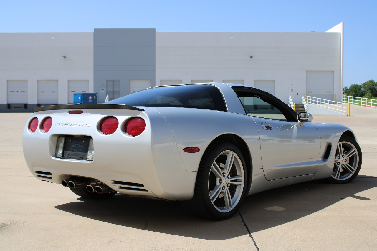 1998 Chevrolet Corvette 32