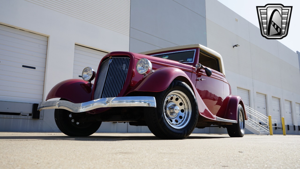 1934 Ford Coupe 25