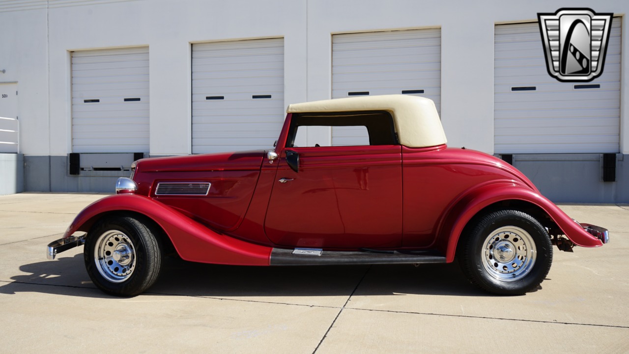 1934 Ford Coupe 3