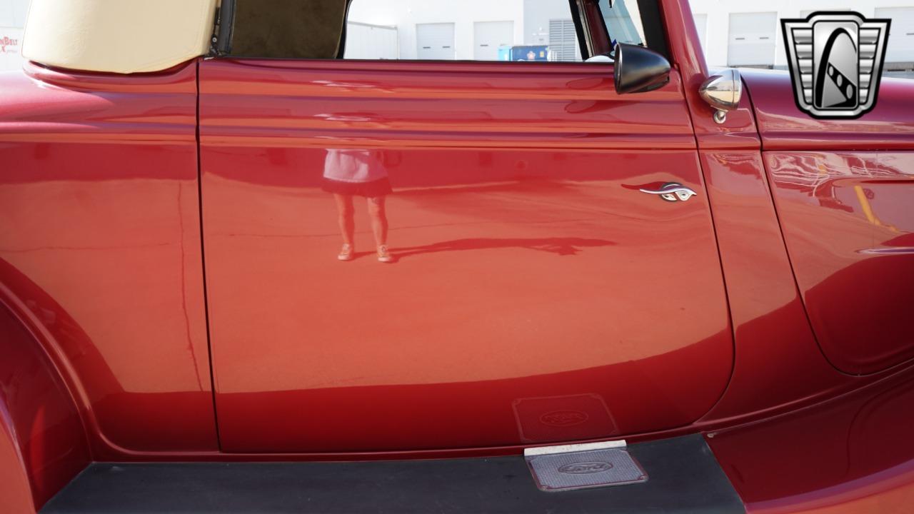 1934 Ford Coupe 56
