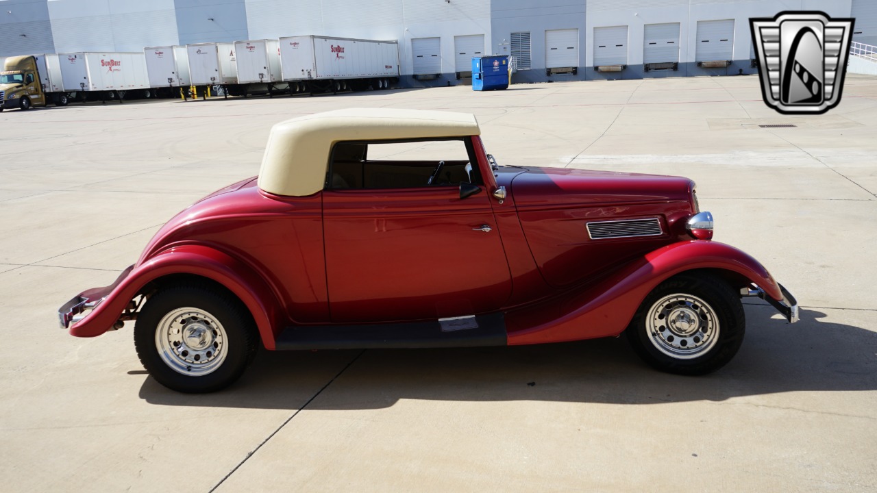 1934 Ford Coupe 36