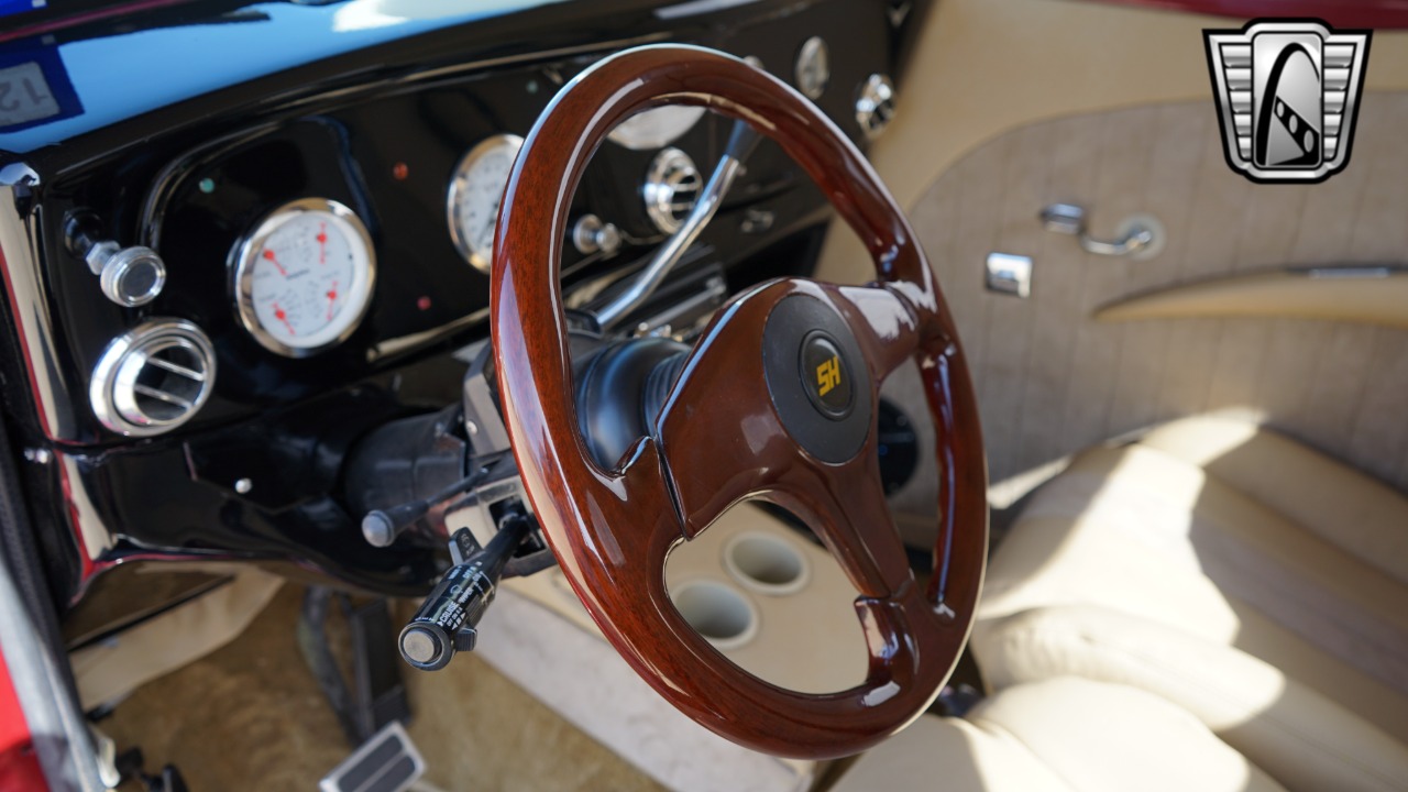 1934 Ford Coupe 15