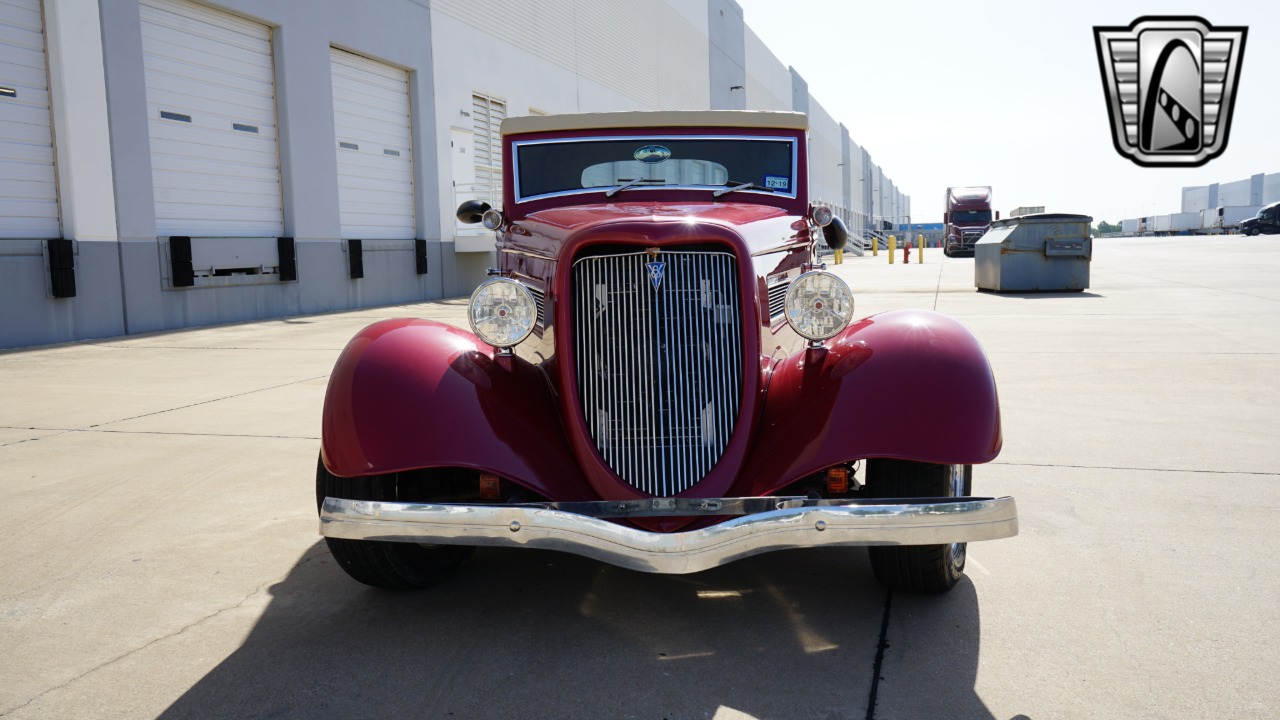 1934 Ford Coupe 5