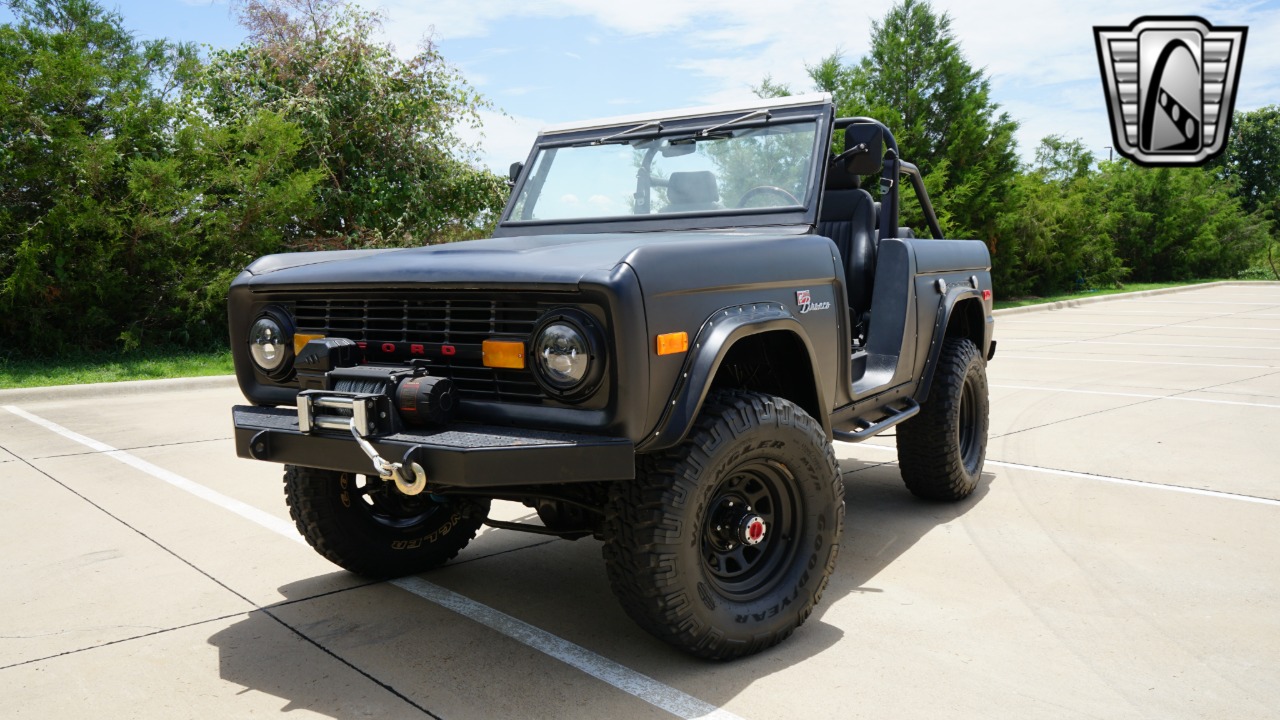 1971 Ford Bronco 2
