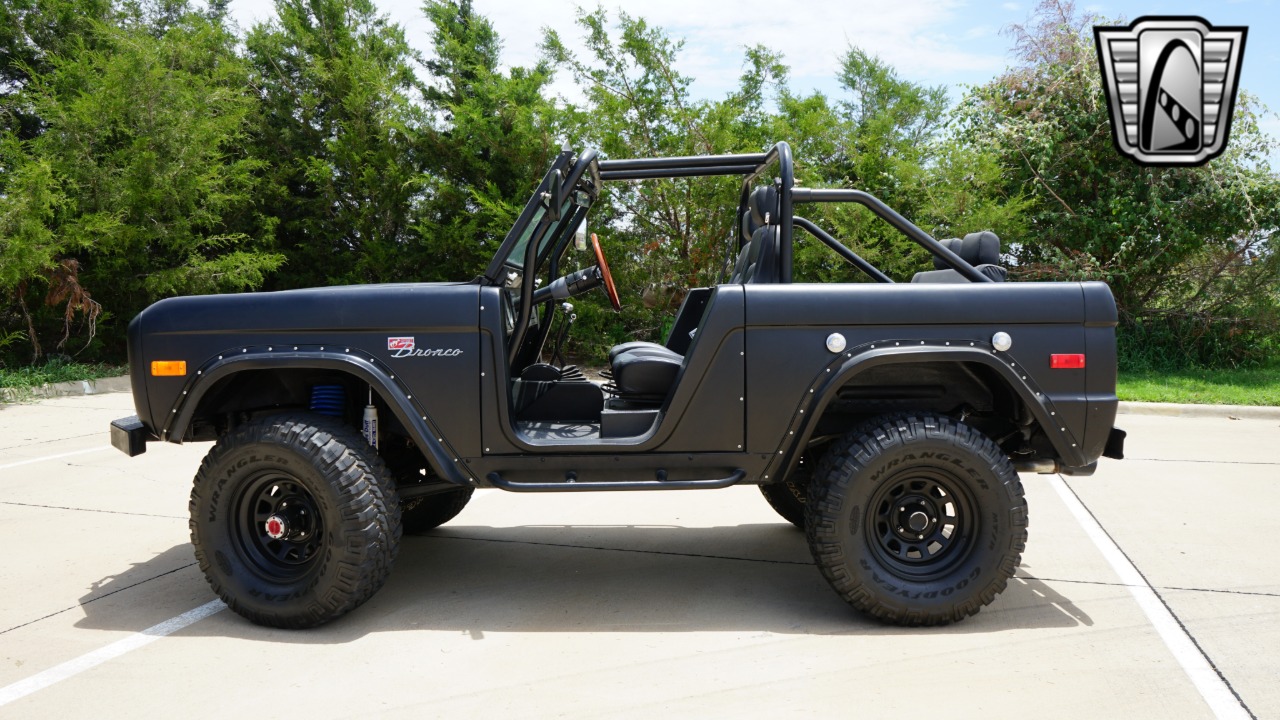 1971 Ford Bronco 26