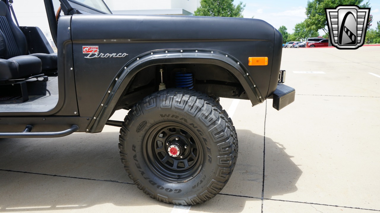 1971 Ford Bronco 54