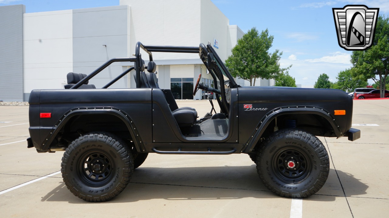 1971 Ford Bronco 36