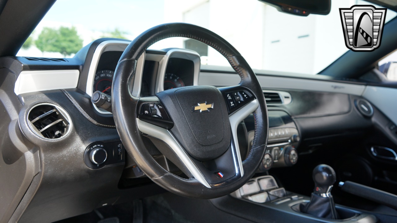 2012 Chevrolet Camaro 17