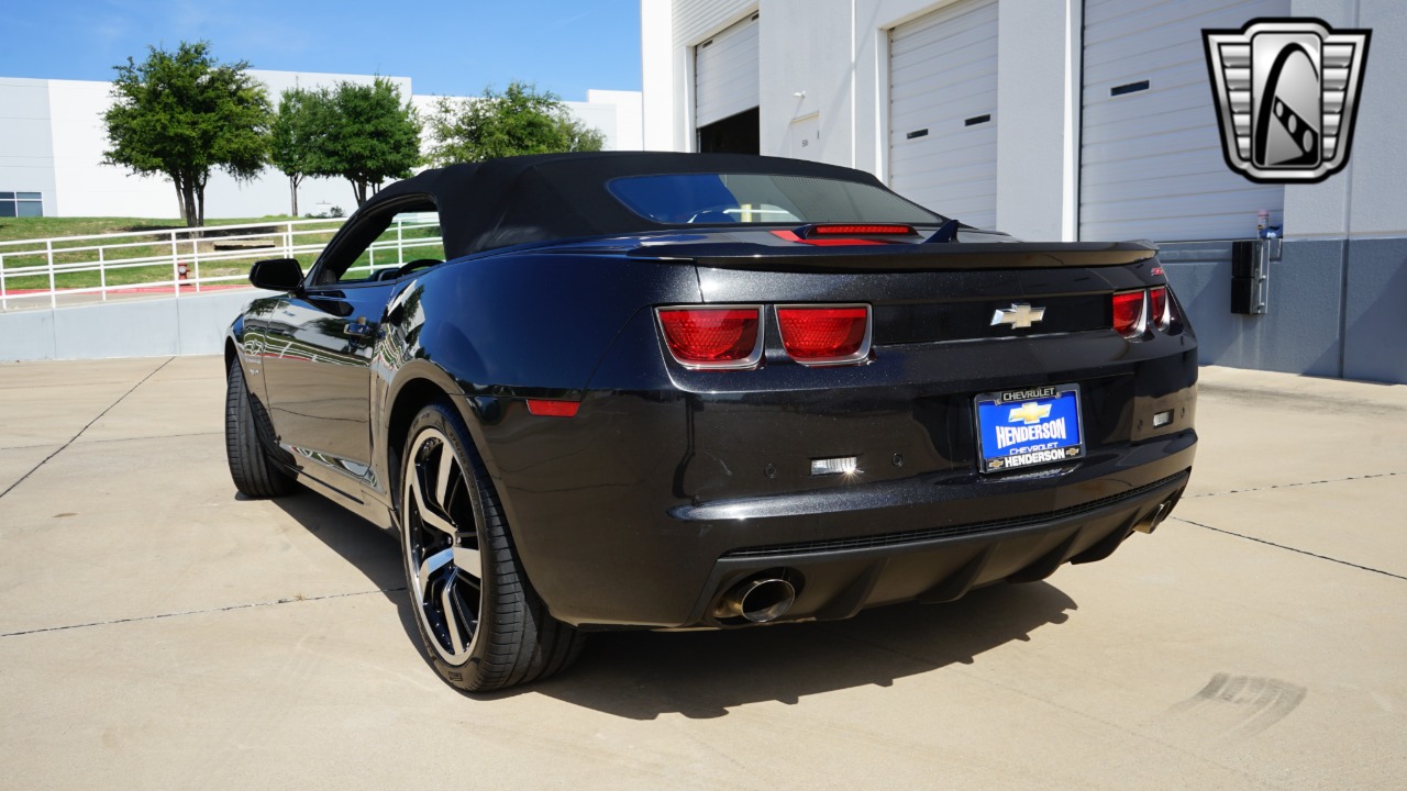 2012 Chevrolet Camaro 32
