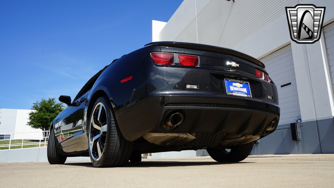 2012 Chevrolet Camaro 33