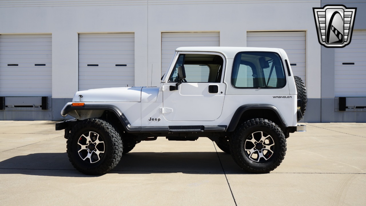 1994 Jeep Wrangler 3