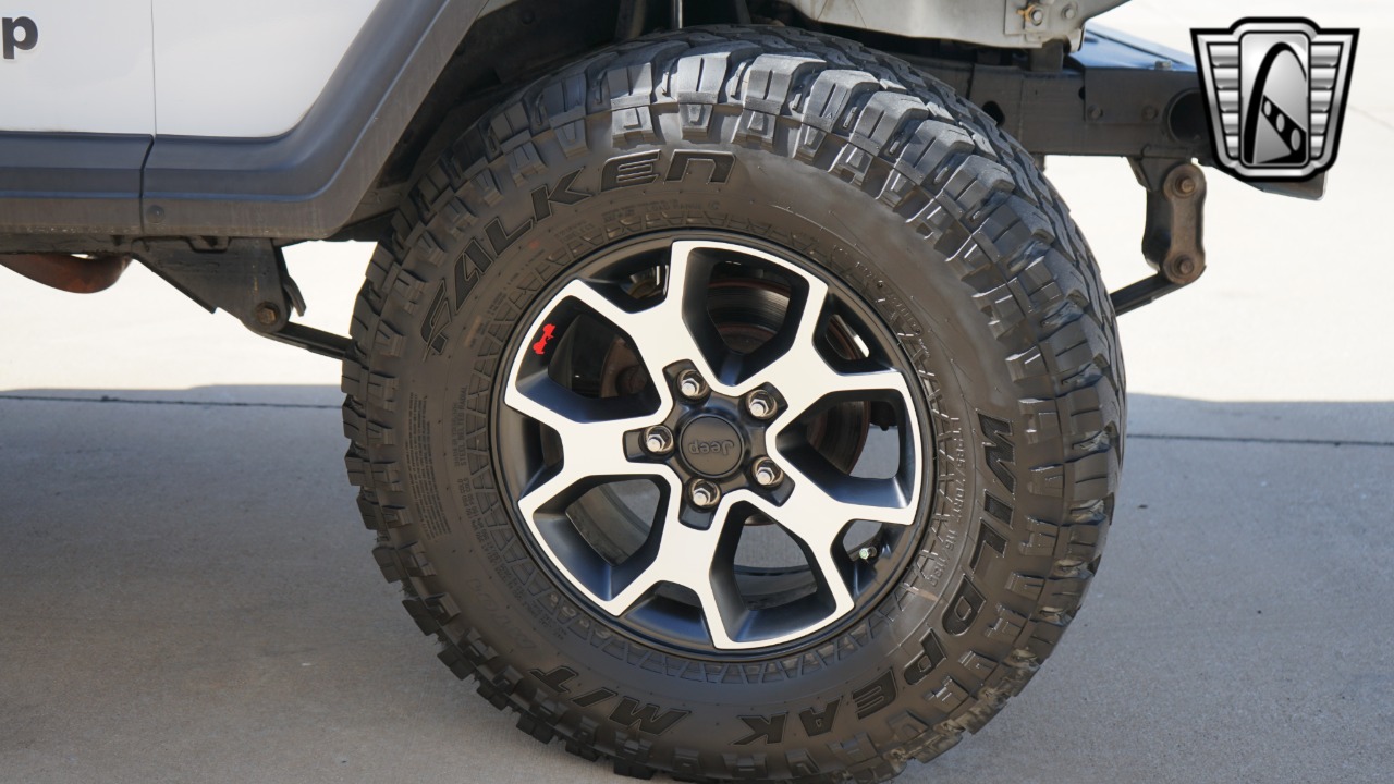 1994 Jeep Wrangler 9