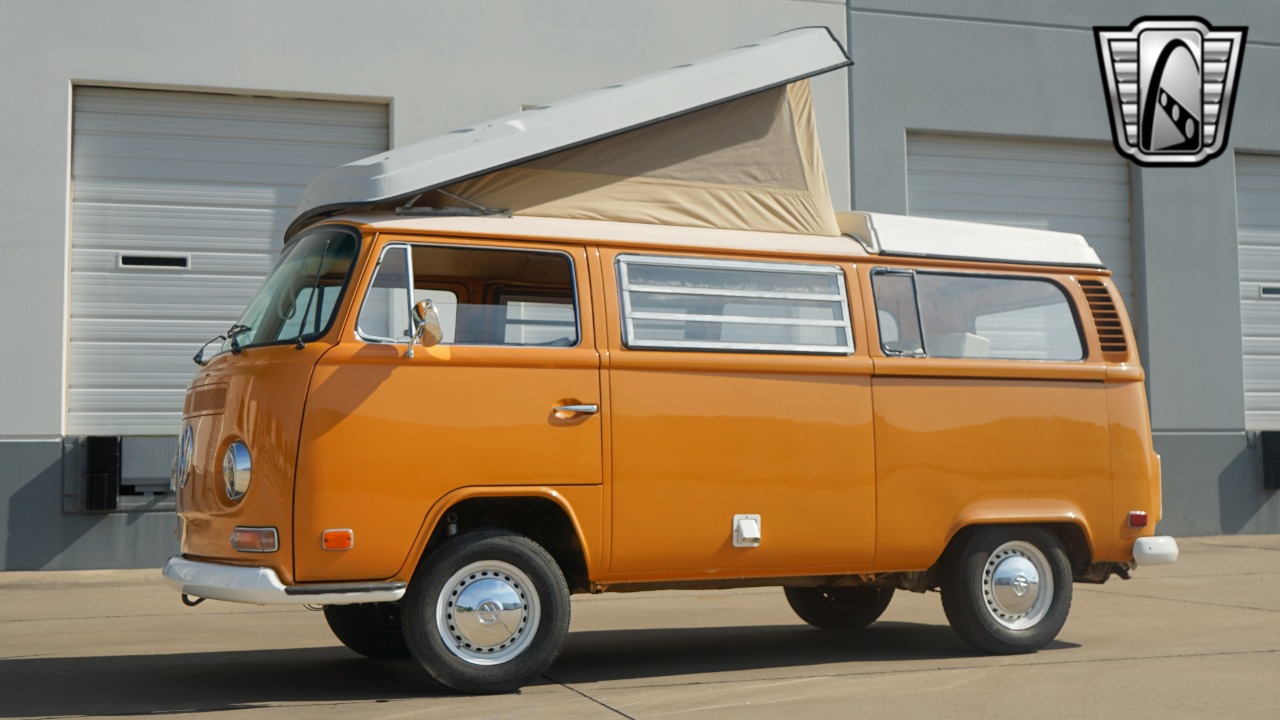 1972 Volkswagen Westfalia 26