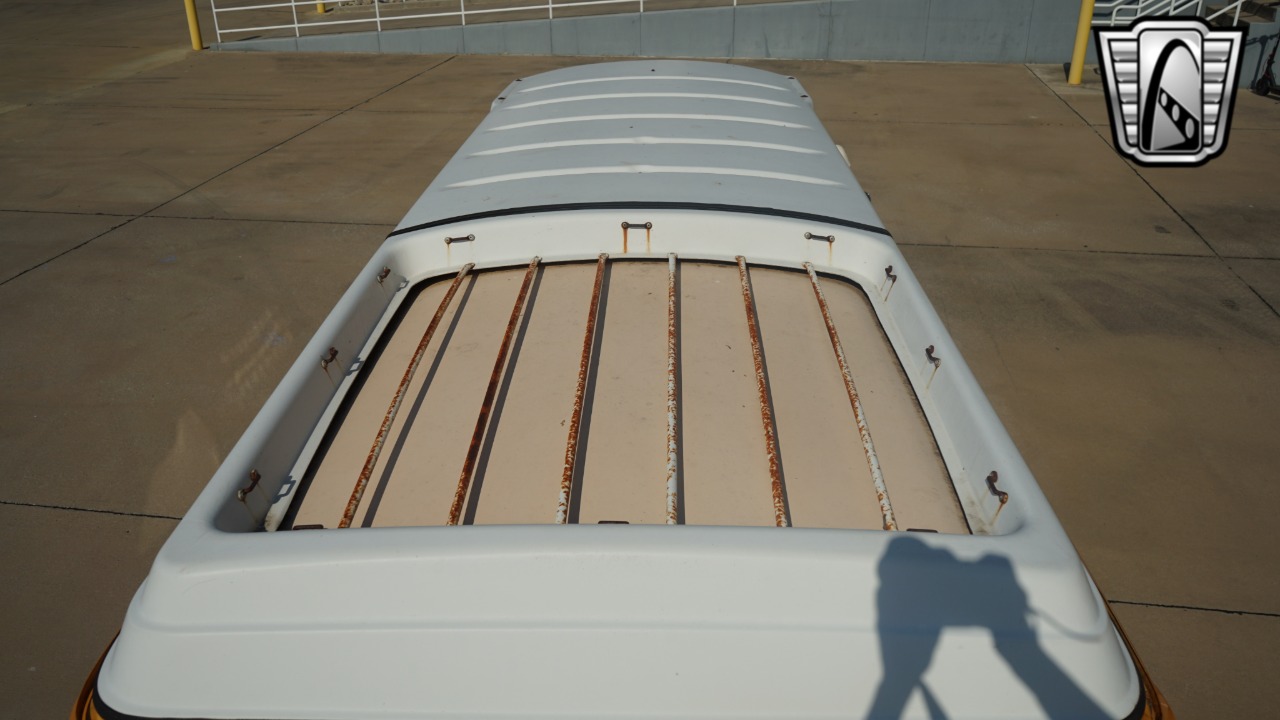 1972 Volkswagen Westfalia 46