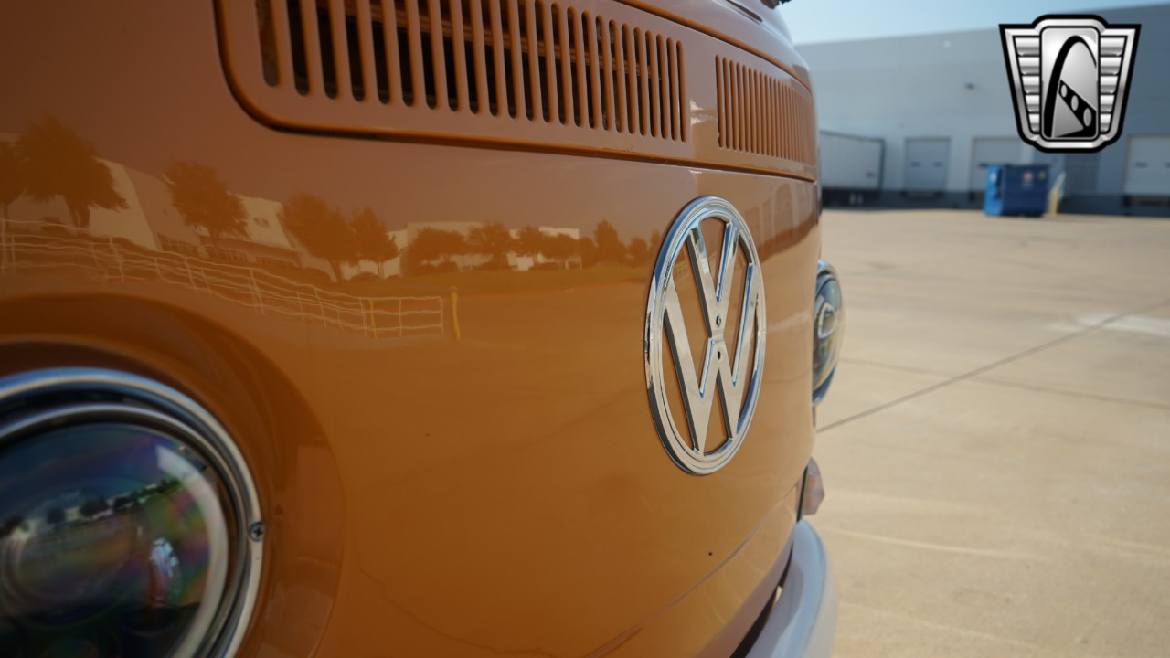 1972 Volkswagen Westfalia 70