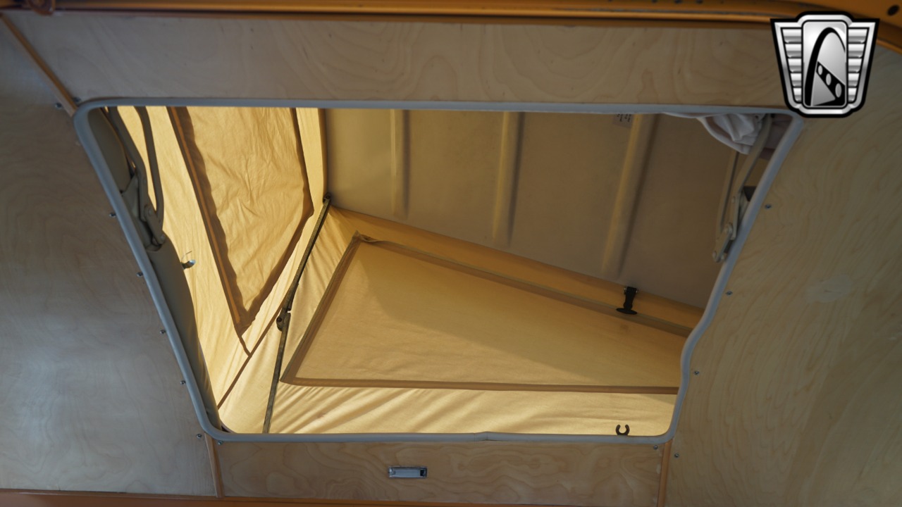 1972 Volkswagen Westfalia 20