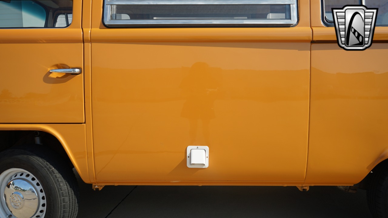 1972 Volkswagen Westfalia 56