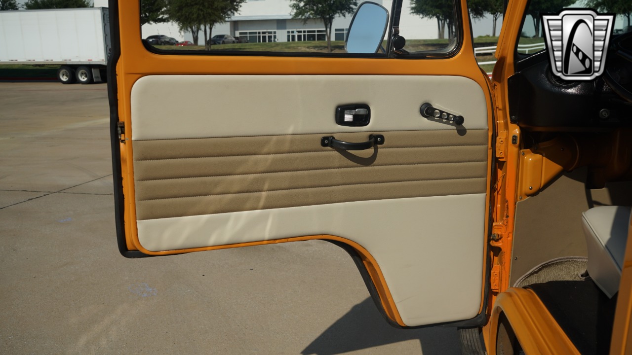 1972 Volkswagen Westfalia 81