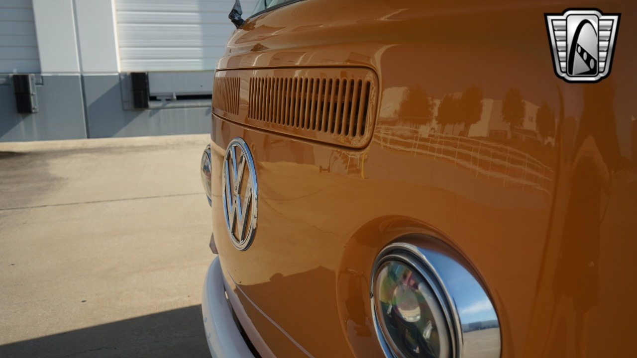 1972 Volkswagen Westfalia 61