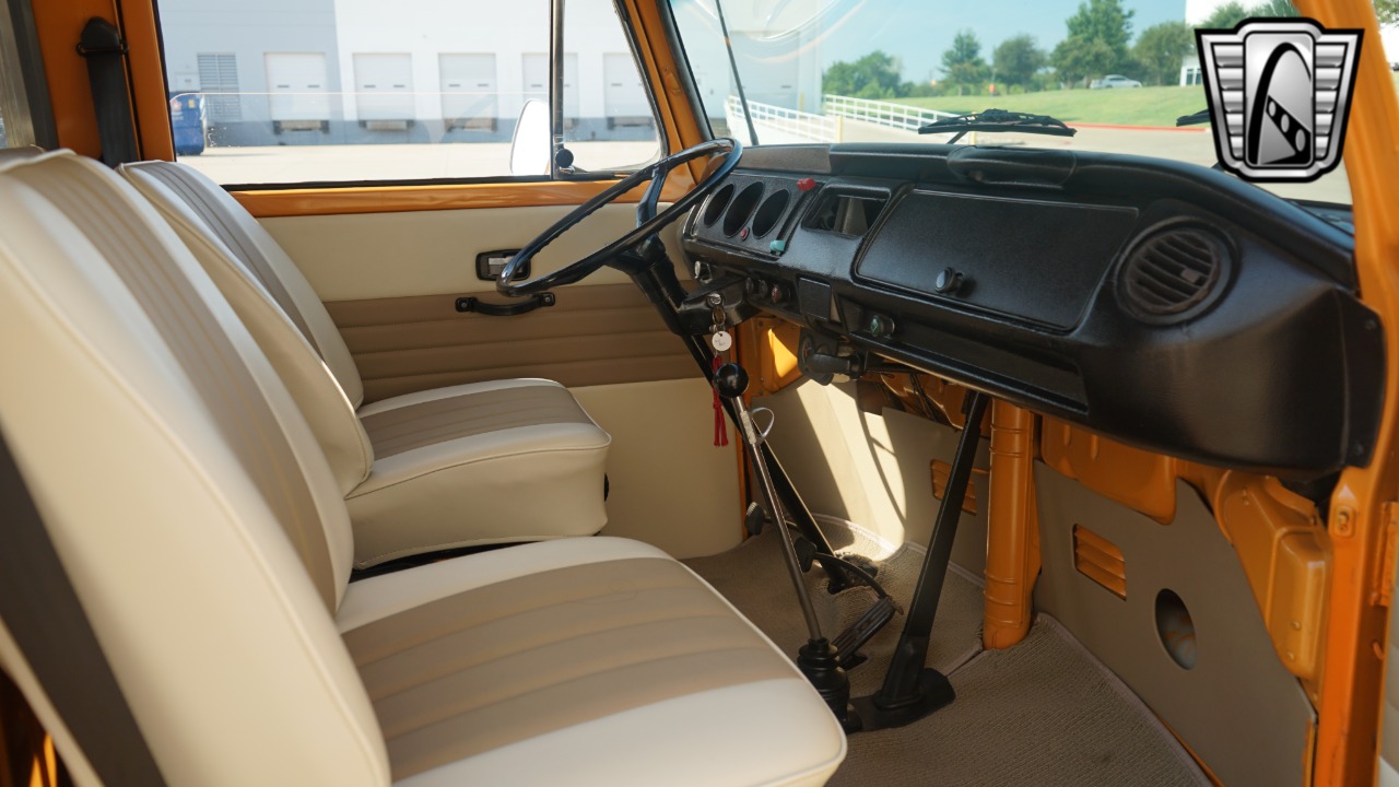 1972 Volkswagen Westfalia 85