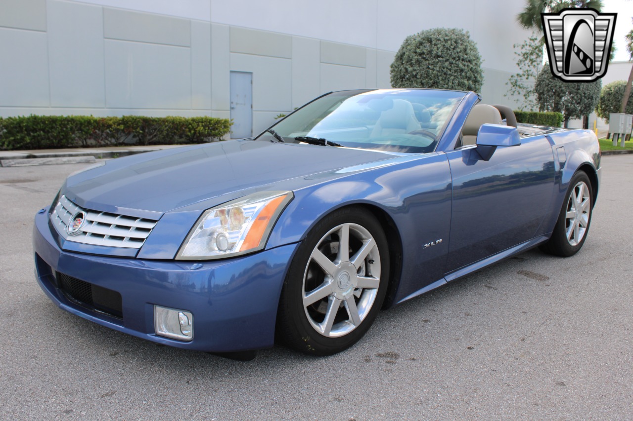 2005 Cadillac XLR 35