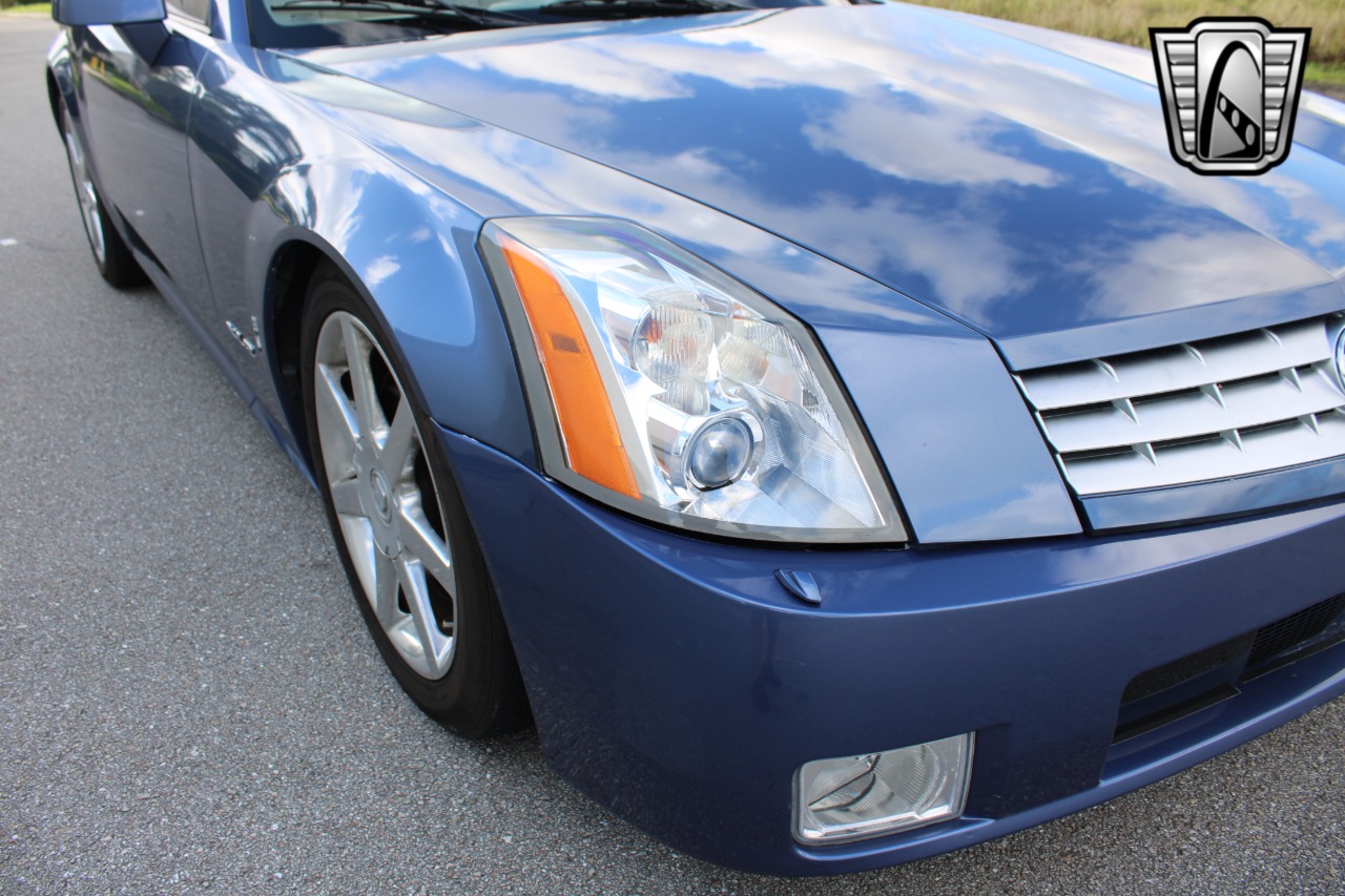 2005 Cadillac XLR 84