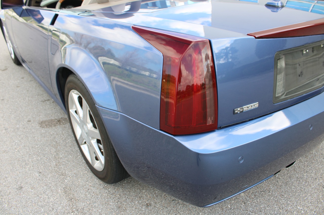 2005 Cadillac XLR 62
