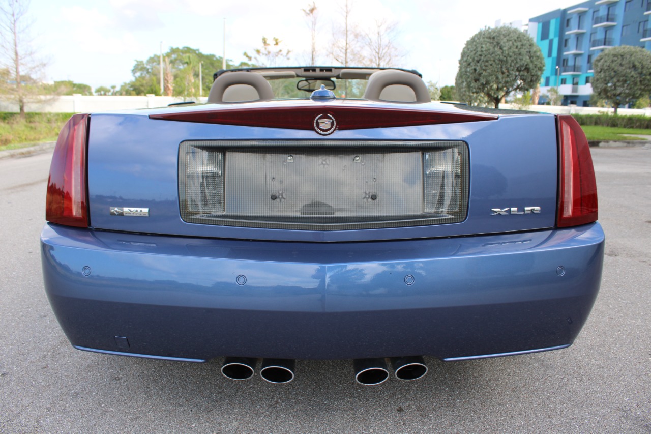 2005 Cadillac XLR 5
