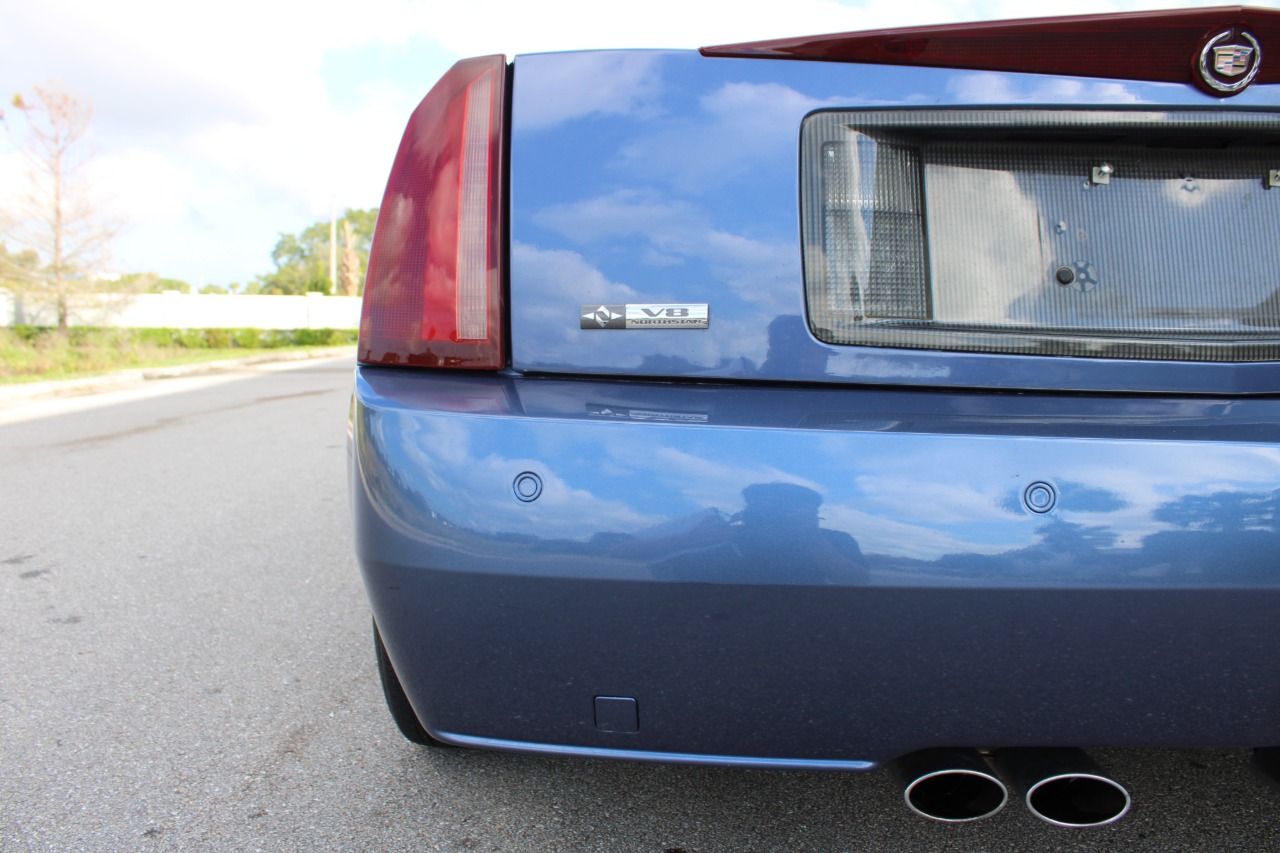 2005 Cadillac XLR 65
