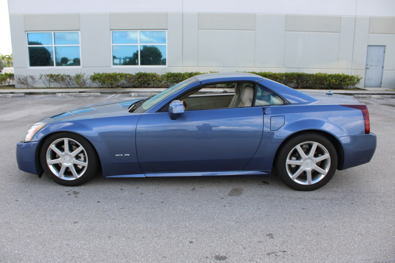 2005 Cadillac XLR 91