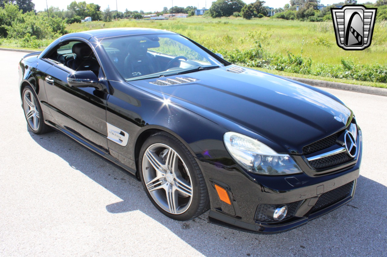 2011 Mercedes-Benz SL-Class 10