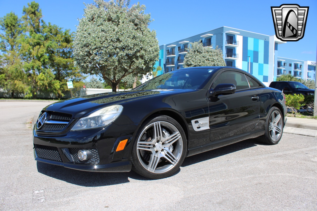 2011 Mercedes-Benz SL-Class 33