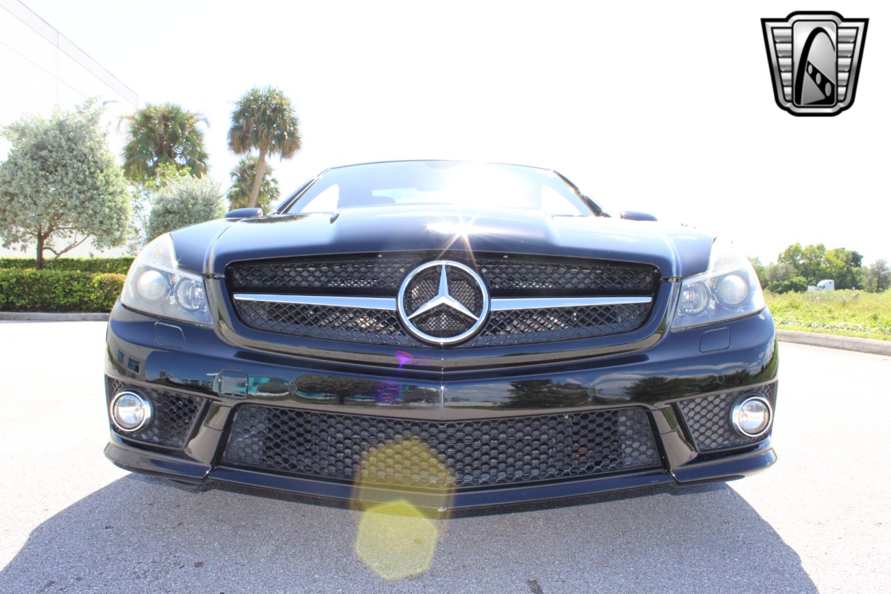 2011 Mercedes-Benz SL-Class 34